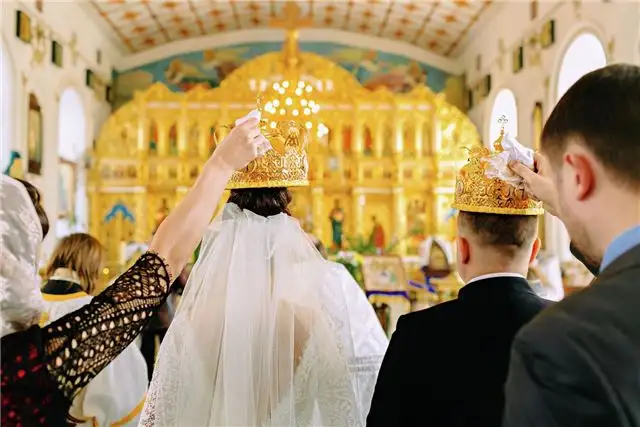 Играть свадьбы на Красную горку — давняя и живая традиция