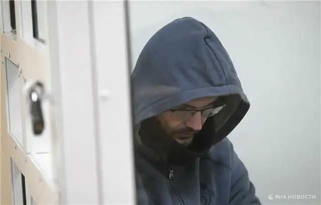 Друг детства пасынка Намина открыл в суде правду о его сложных отношениях с близкими