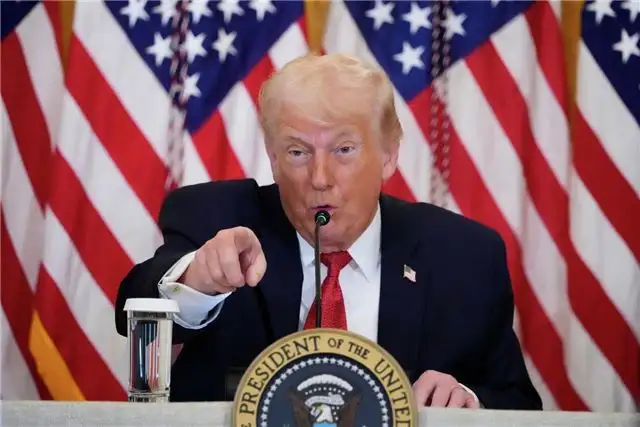 Ауэрбак - тарифная стратегия Трампа нацелена на пополнение казны США