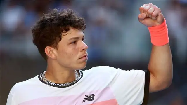 Бен Шелтон одолел Уго Умбера и пробился во второй круг Australian Open
