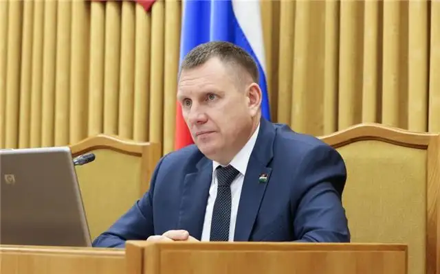 Медикам Калужской области могут установить доплаты за наставничество