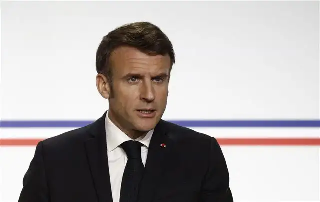 Макрон провёл переговоры с лидерами Сирии и Ливана о развитии ситуации на Ближнем Востоке