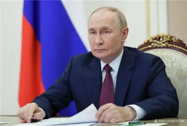 Путин потребовал расширить учебное время по методике преподавания русского языка